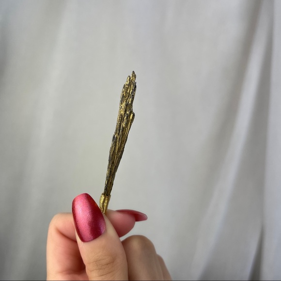 🚫SOLD🚫 NWOT Sage Goddess Alchemist Gold Plated Black Kyanite Pendant Necklace - Picture 9 of 16